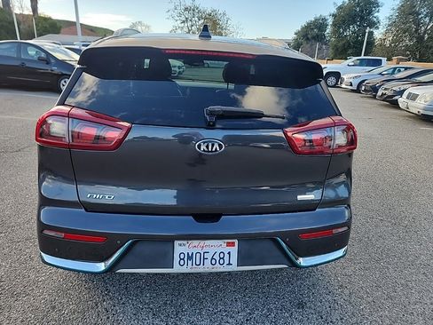 Used 2019 Kia Niro EX Premium w/ Sunroof Package image 4