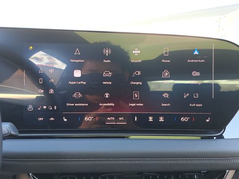 Certified 2025 Audi A6 e-tron Premium Plus w/ Premium Plus image 25