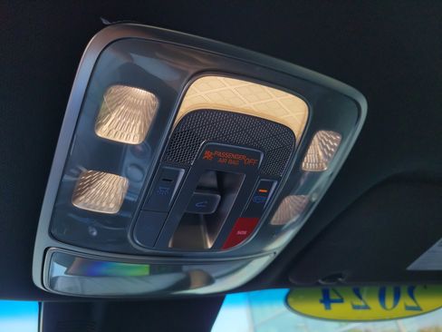 Used 2024 Genesis GV70 2.5T w/ Sport Prestige Package image 19