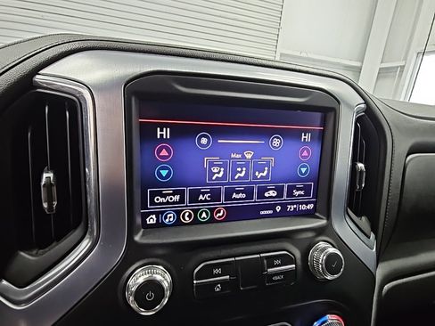 Used 2019 GMC Sierra 1500 SLT w/ SLT Premium Package image 17