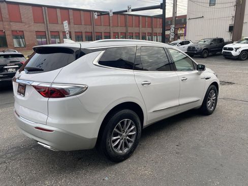 Certified 2023 Buick Enclave Essence AWD/4WD image 7