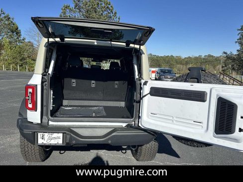 New 2026 Ford Bronco Badlands AWD/4WD image 18