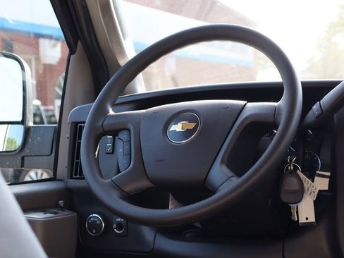 New 2025 Chevrolet Express 2500 w/ Driver Convenience Package image 44