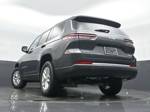 New 2026 Jeep Grand Cherokee L Laredo image 32