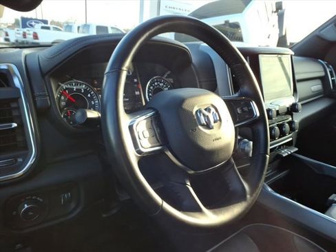 Used 2024 RAM 1500 Laramie image 8