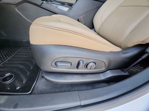 Certified 2025 Chevrolet Blazer Premier w/ Driver Confidence II Package image 40