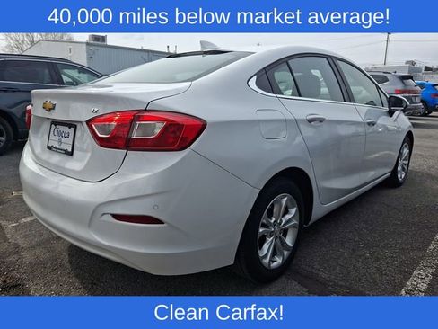 Used 2019 Chevrolet Cruze LT w/ Convenience Package image 5