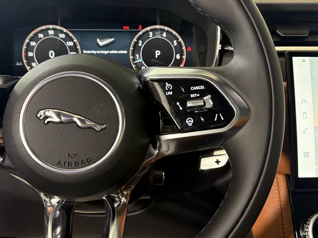 New 2026 Jaguar F-PACE R-Dynamic S AWD/4WD image 41