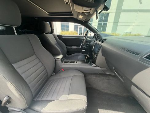 Used 2009 Dodge Challenger R/T RWD image 18