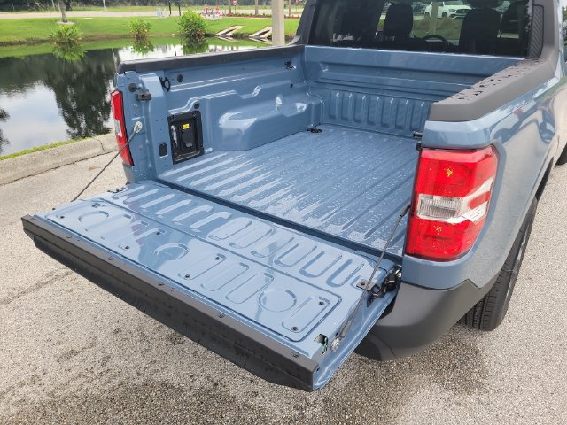 New 2026 Ford Maverick XLT w/ XLT Luxury Package FWD image 10