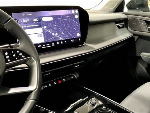New 2026 Audi Q3 quattro 2.0T AWD/4WD image 7