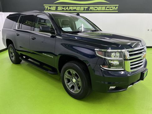 Used 2018 Chevrolet Suburban LT AWD/4WD image 2