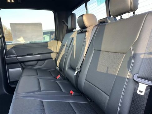 New 2025 Ford F150 Lariat w/ Equipment Group 501A Mid image 20