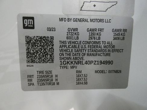 Used 2023 GMC Acadia SLE w/ Driver Convenience Package image 26