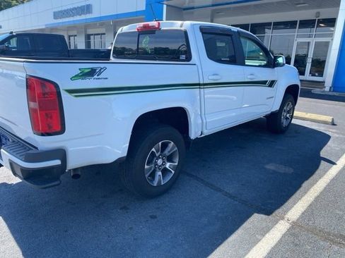 Used 2017 Chevrolet Colorado Z71 AWD/4WD image 4