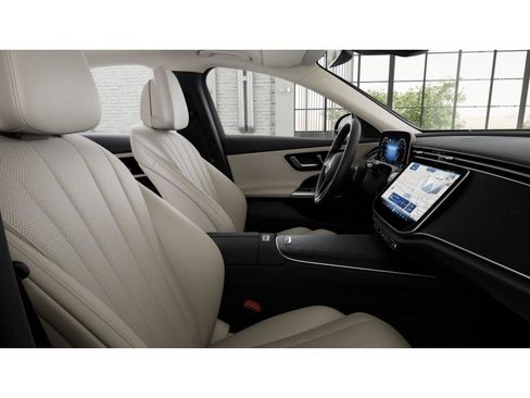 New 2026 Mercedes-Benz E 350 4MATIC Sedan image 4