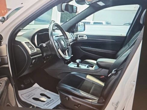Used 2015 Jeep Grand Cherokee Altitude AWD/4WD image 7