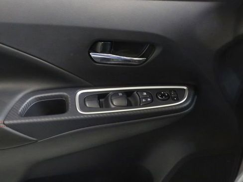 New 2025 Nissan Versa SR image 10