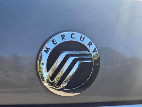 Used 2004 Mercury Grand Marquis GS image 29