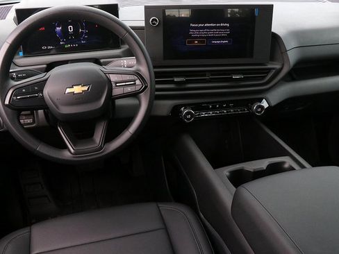 Used 2024 Chevrolet Silverado EV W/T image 20