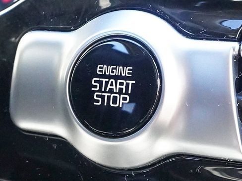 Used 2023 Kia Seltos SX image 43