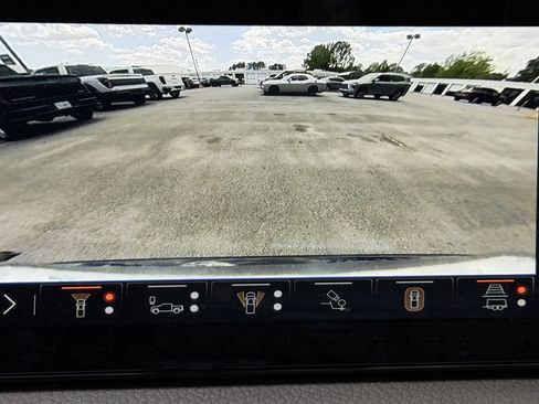 Used 2025 GMC Sierra 3500 Denali w/ Denali Reserve Package image 13