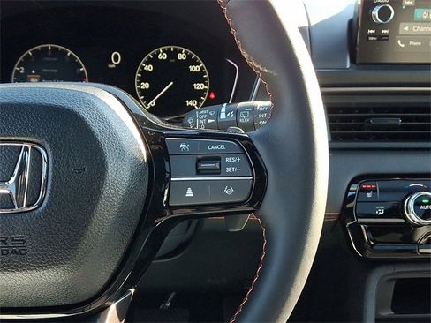 Certified 2025 Honda Pilot TrailSport image 22