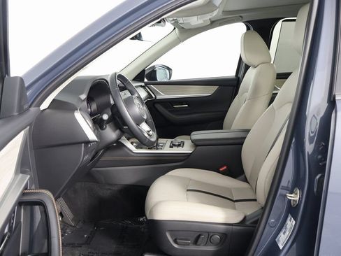 Certified 2025 MAZDA CX-70 Plug-In Hybrid w/ Premium Pkg AWD/4WD image 11
