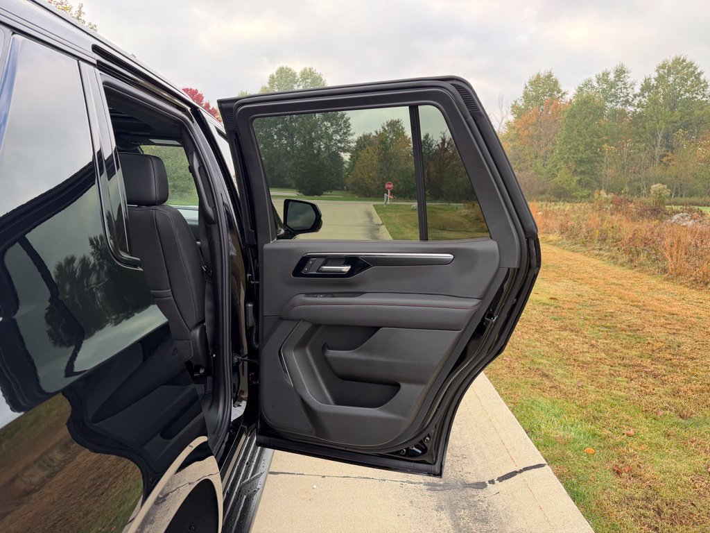New 2027 Chevrolet Tahoe RST w/ Sun And Tow Package AWD/4WD image 41