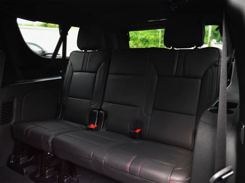 New 2026 Chevrolet Suburban RST w/ Comfort Package AWD/4WD image 13