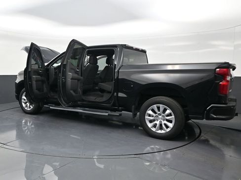 Used 2023 Chevrolet Silverado 1500 Custom image 31