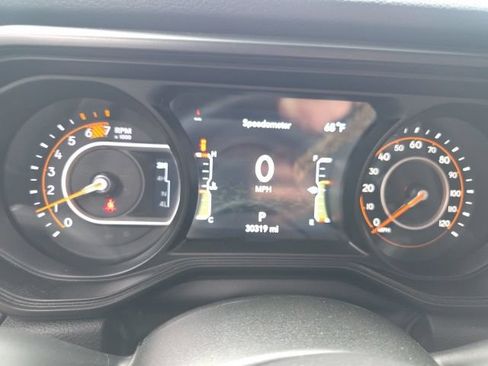 Used 2024 Jeep Wrangler Sport AWD/4WD image 13