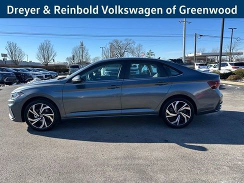 New 2026 Volkswagen Jetta SEL image 4