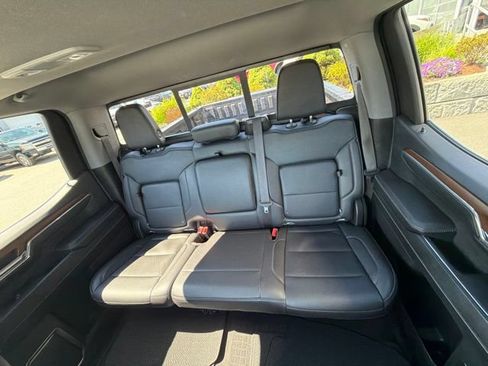 Used 2023 GMC Sierra 1500 Denali w/ Denali Reserve Package AWD/4WD image 25