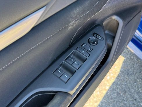 Used 2017 Honda Civic EX image 17