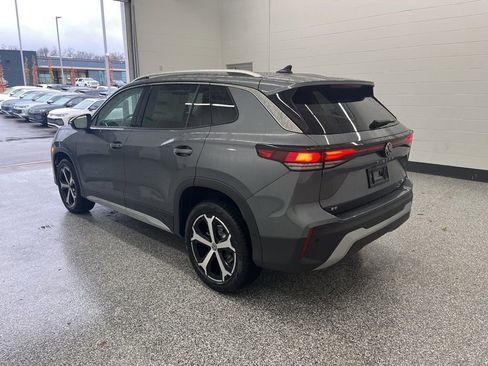 New 2026 Volkswagen Tiguan SE AWD/4WD image 3