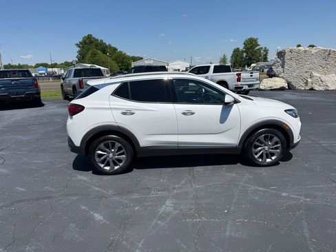 Used 2023 Buick Encore GX Essence w/ Experience Buick Package FWD image 43