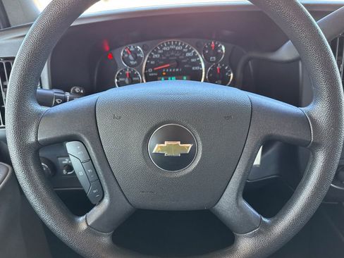 Used 2024 Chevrolet Express 3500 LT w/ LT Preferred Equipment Group image 28