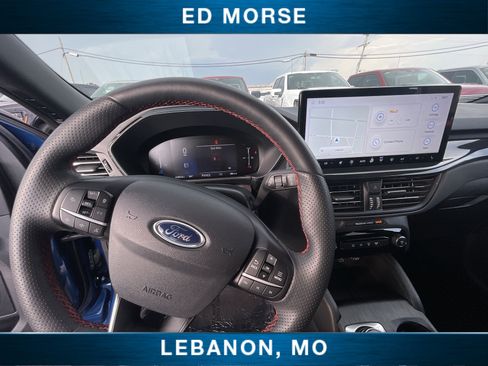 Used 2023 Ford Escape ST-Line w/ Tech Pack #1 AWD/4WD image 11