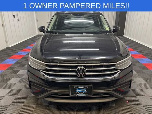 Used 2023 Volkswagen Tiguan SE image 7