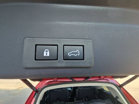 Used 2026 Subaru Ascent Limited AWD/4WD image 34