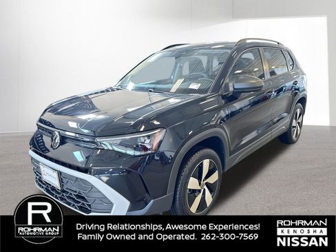 Used 2025 Volkswagen Taos S image 1