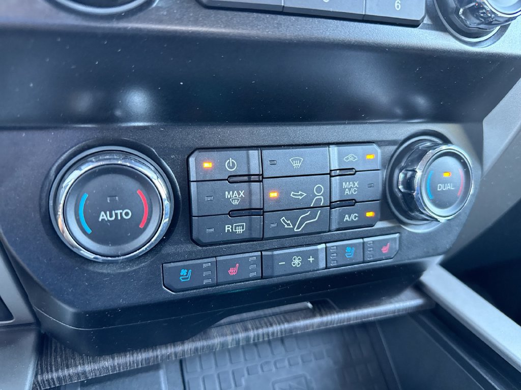 Used 2020 Ford F250 Lariat w/ Tremor Off-Road Package AWD/4WD image 16