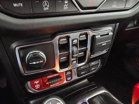 New 2026 Jeep Wrangler Unlimited Rubicon image 30