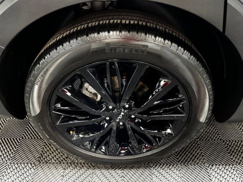 Used 2022 Kia Telluride SX w/ Towing Package image 18