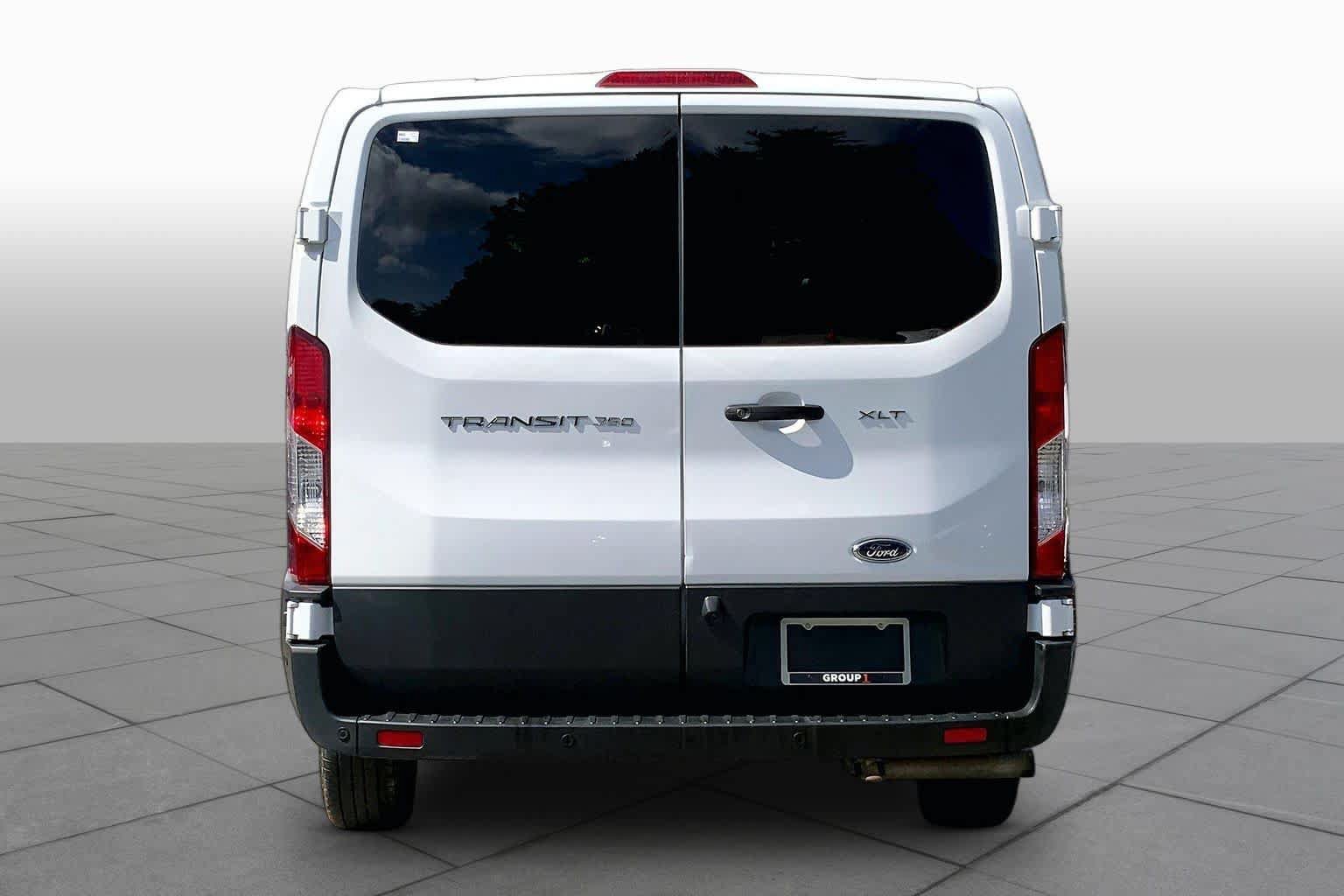 Used 2022 Ford Transit 350 XLT RWD image 5