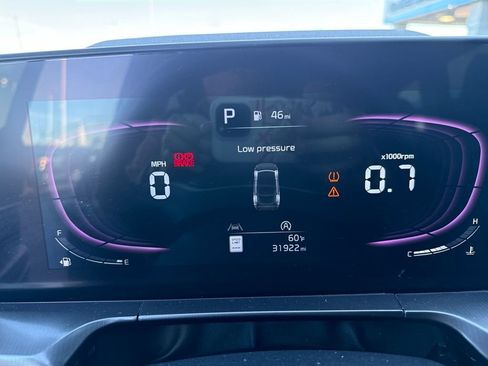 Used 2025 Kia Telluride S image 19