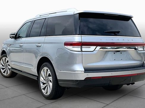 Used 2023 Lincoln Navigator Reserve RWD image 11