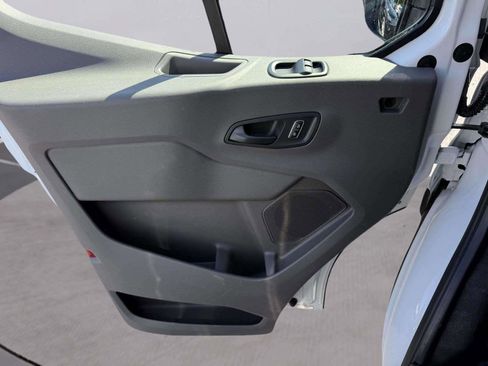 Used 2025 Ford Transit 250 Low Roof w/ Exterior Upgrade Package image 24