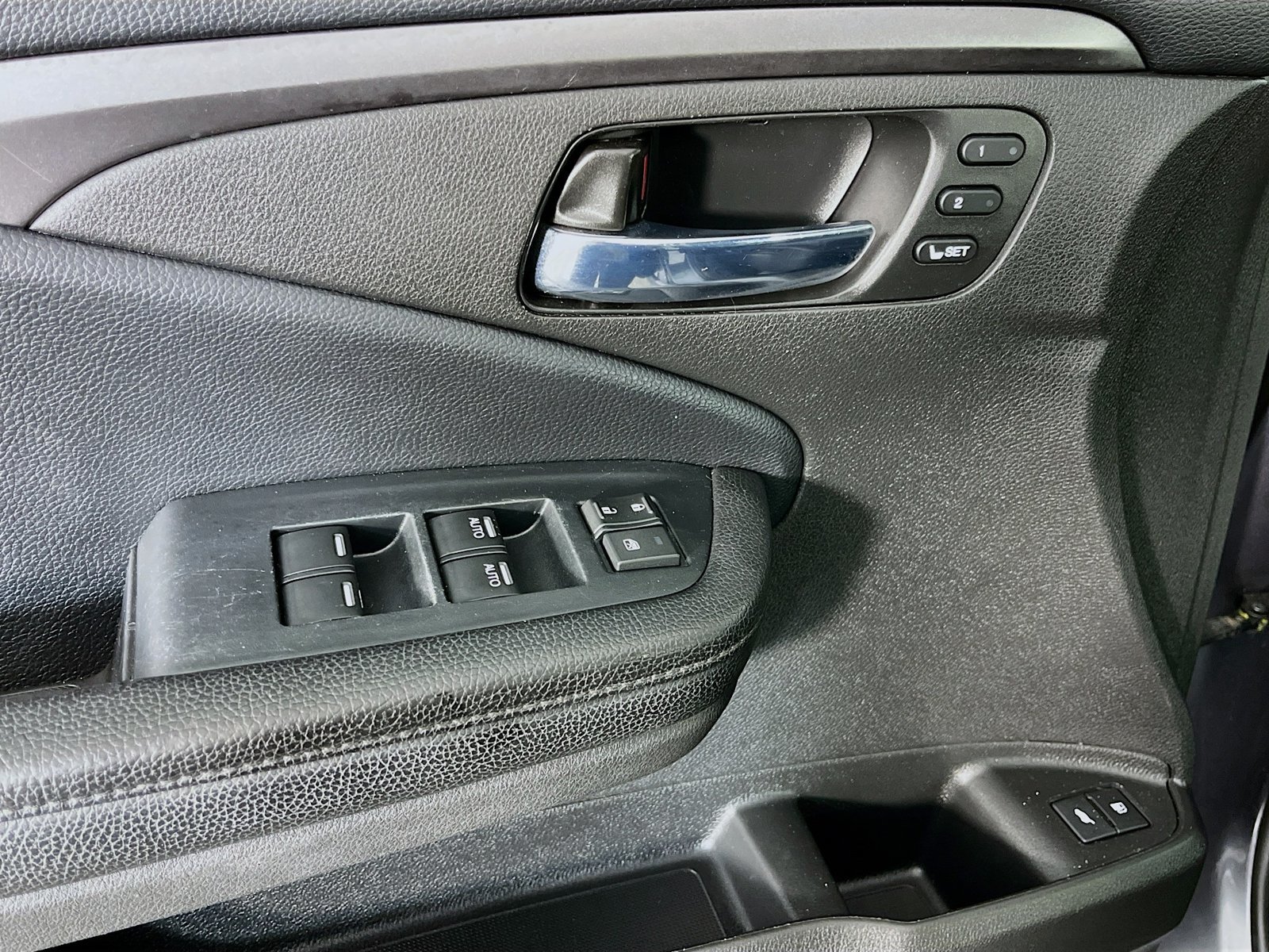 Used 2022 Honda Pilot Special Edition image 26